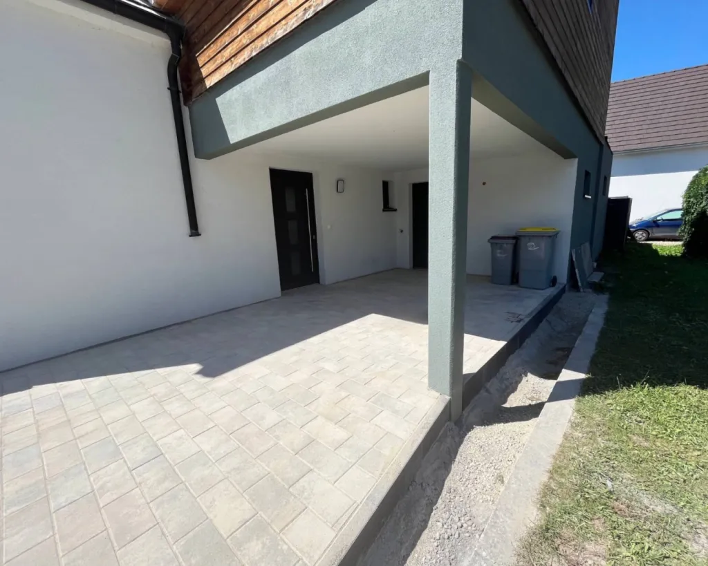 Entreprise réalisant la pose de pavé pour ma terrasse à Strasbourg