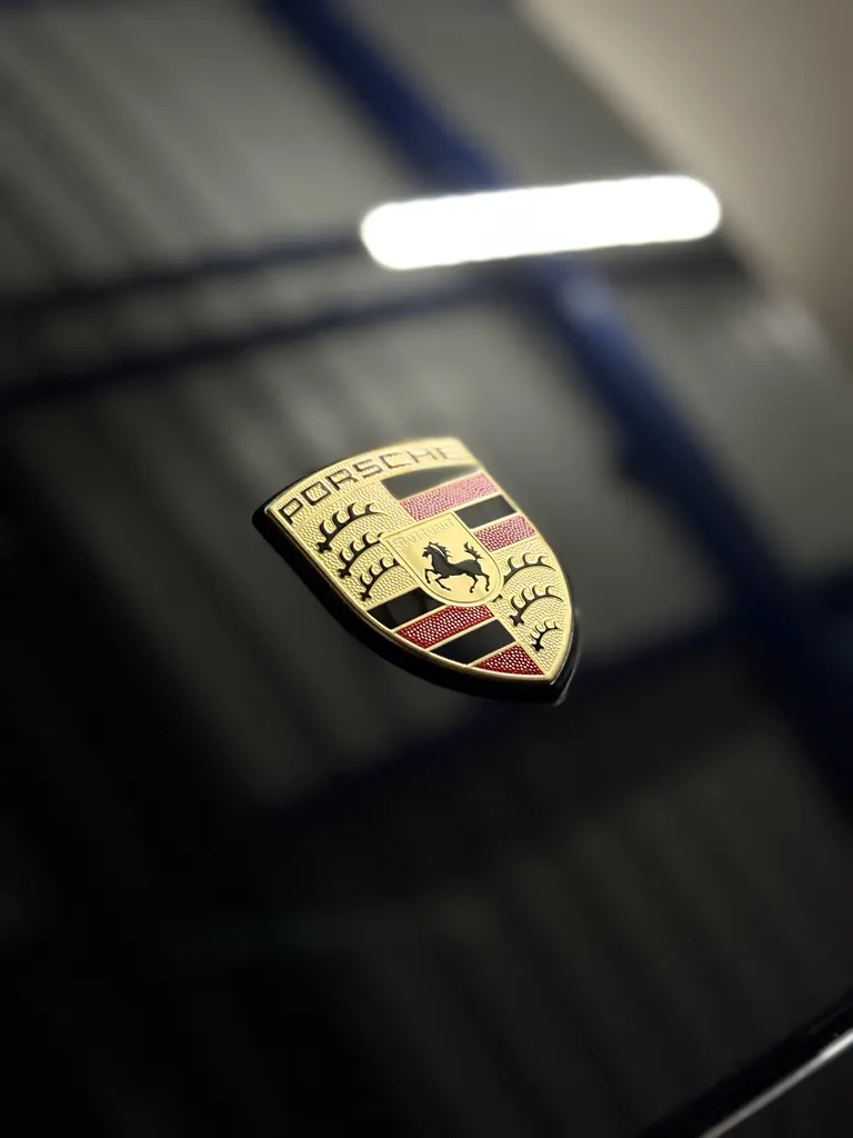 Bienvenue chez QTN​, votre partenaire pour nettoyer, rénover et protéger votre véhicule avec un service personnalisé, des finitions irréprochables et un accompagnement adapté à vos besoins.