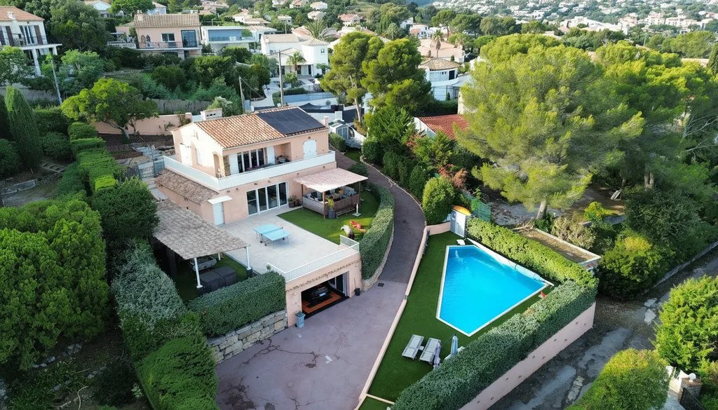 Vue d'ensemble de la maison