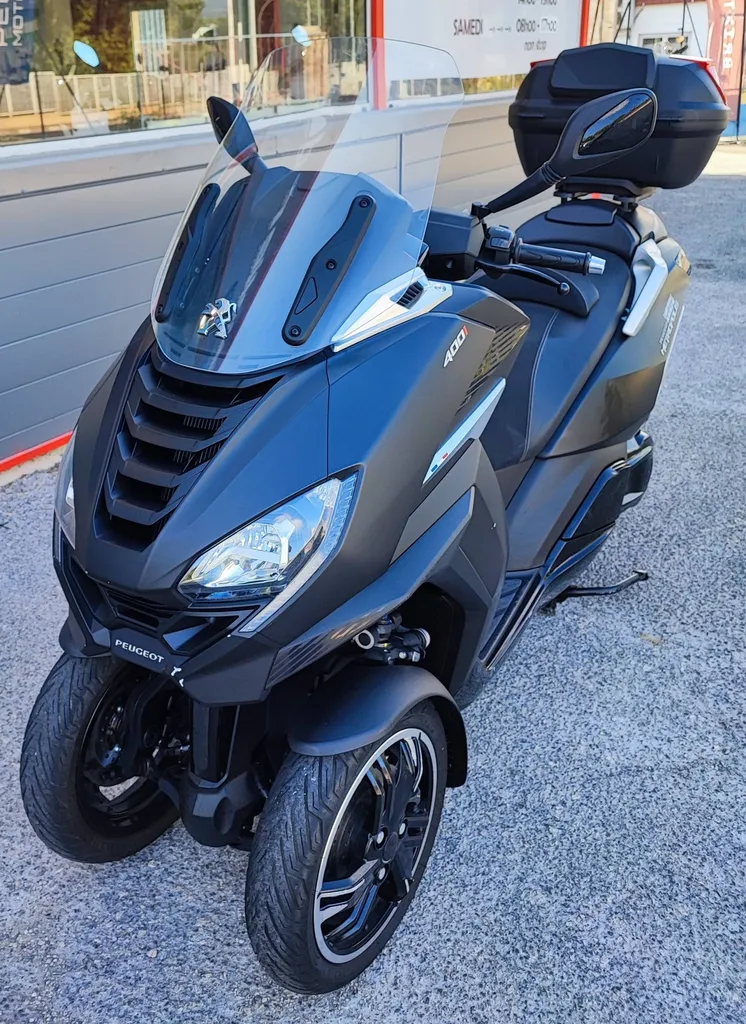 SCOOTER OCCASION PEUGEOT METROPOLIS SIX FOURS LES PLAGES