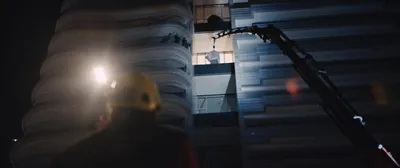 Plantation avec grue de nuit à Monaco