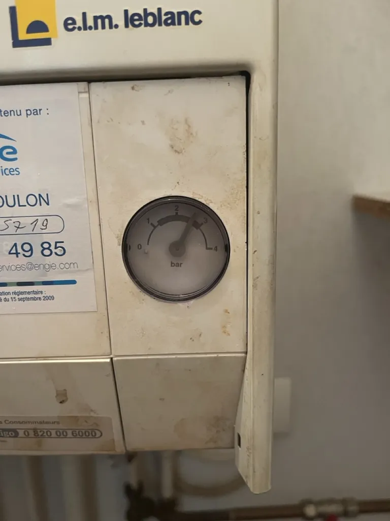 Détection de fuite d'eau par un technicien spécialisé à Tours en Indre-et-Loire suite à une consommation excessive d'eau