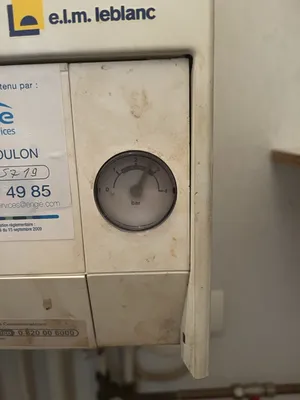 Détection de fuite d'eau par un technicien spécialisé à Tours en Indre-et-Loire suite à une consommation excessive d'eau