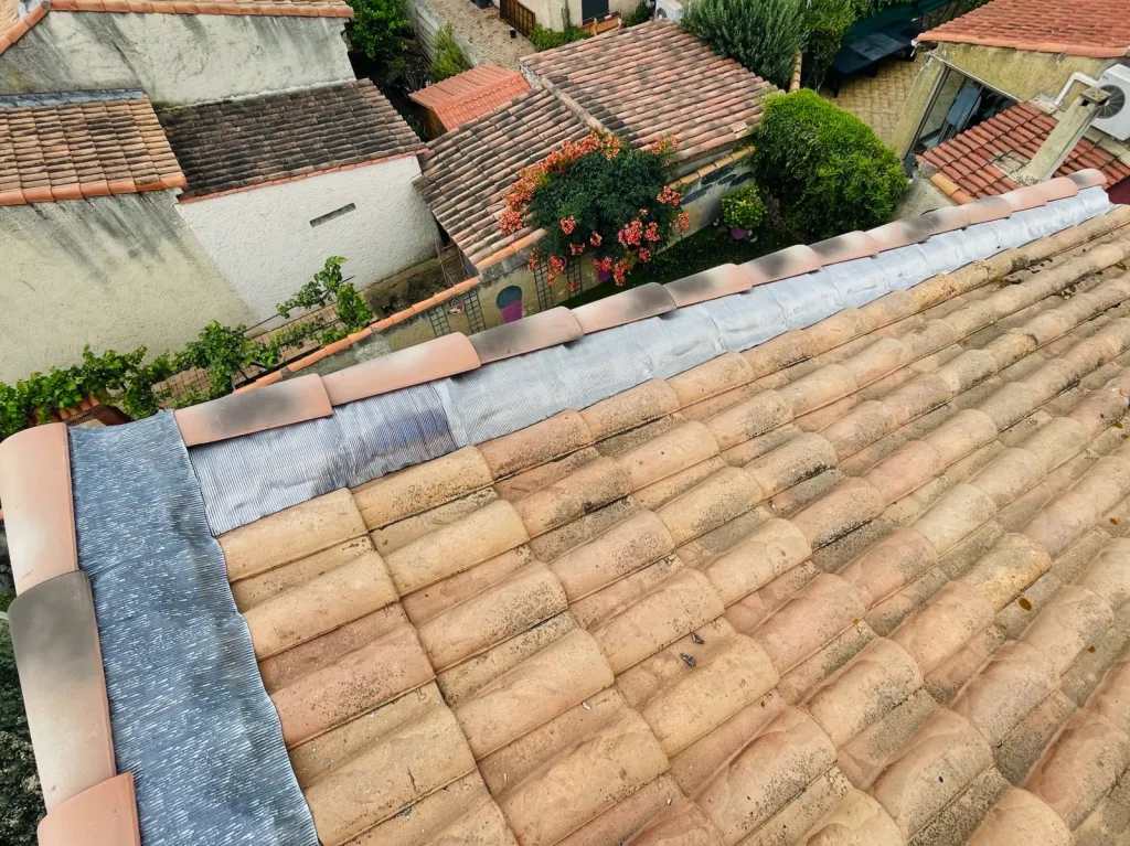 Rénovation de Faîtage et Rive de toiture à Luynes 13080