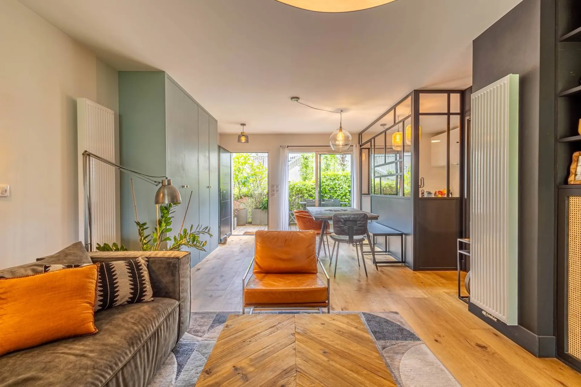 Vendu Bel appartement T4 avec garage Bordeaux Caudéran  