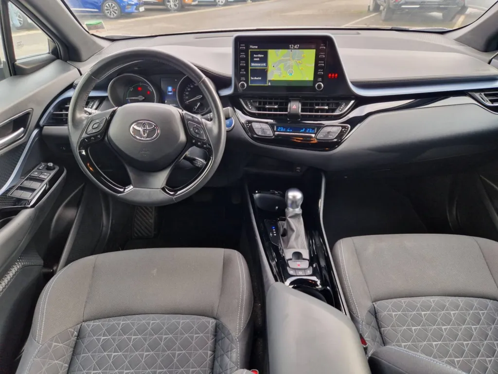 TOYOTA C-HR 2.0L HYBRIDE 184 TEAM DEUTSCHLAND / EDITION OCCASION PRES DE TOULOUSE EN OCCITANIE