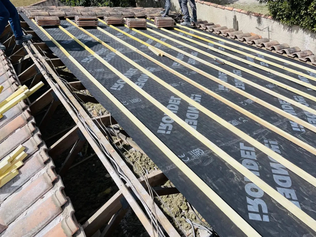 Rénovation de toiture et isolation d’une maison sur Bouc Bel Air près de Aix en Provence