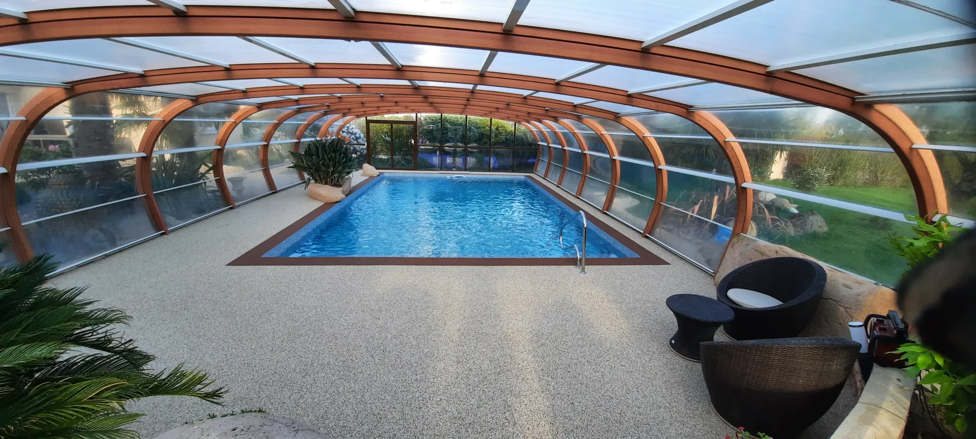 Piscine de 10 x 5 à ANGERVILLE L'ORCHER 