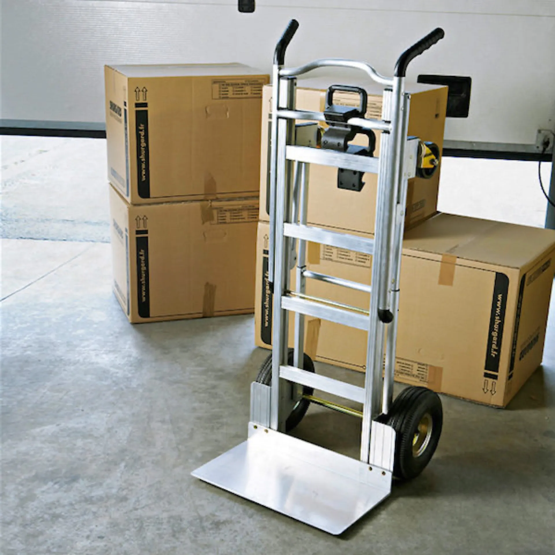 CHARIOT DE TRANSPORT MULTIFONCTIONS