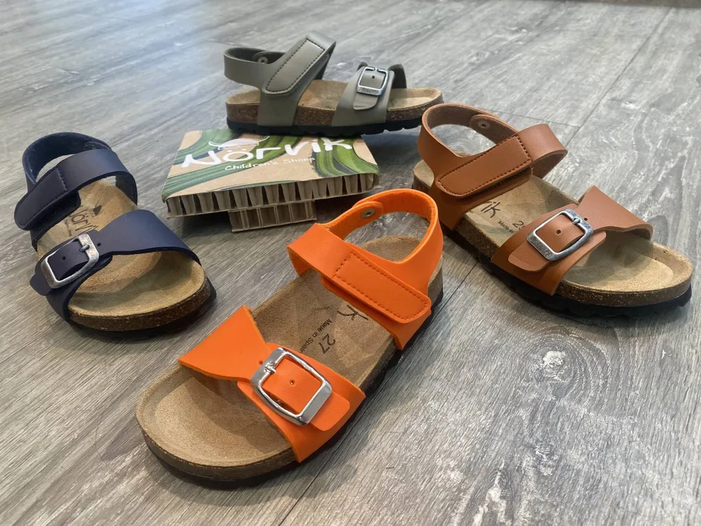 sandale garçons imitation BIRKENSTOCK près de Saint André de Cubzac