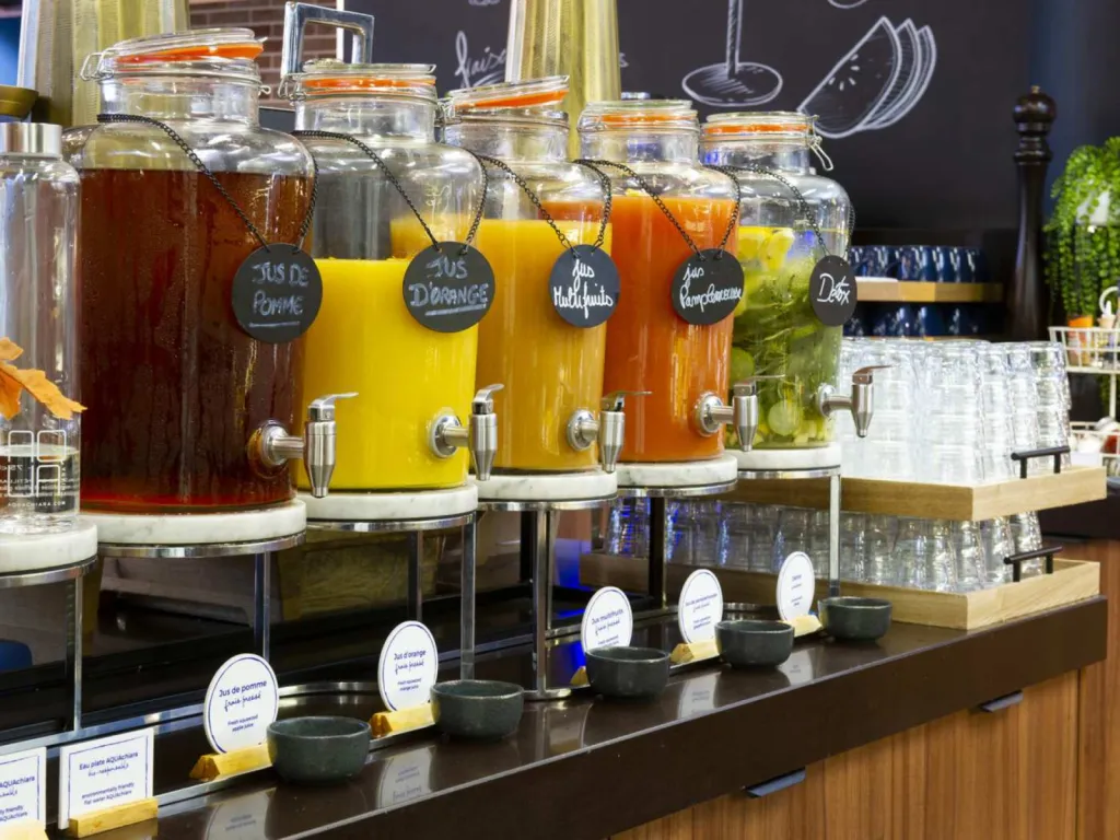 Reportage photographique petit déjeuner buffet pôle jus de fruits