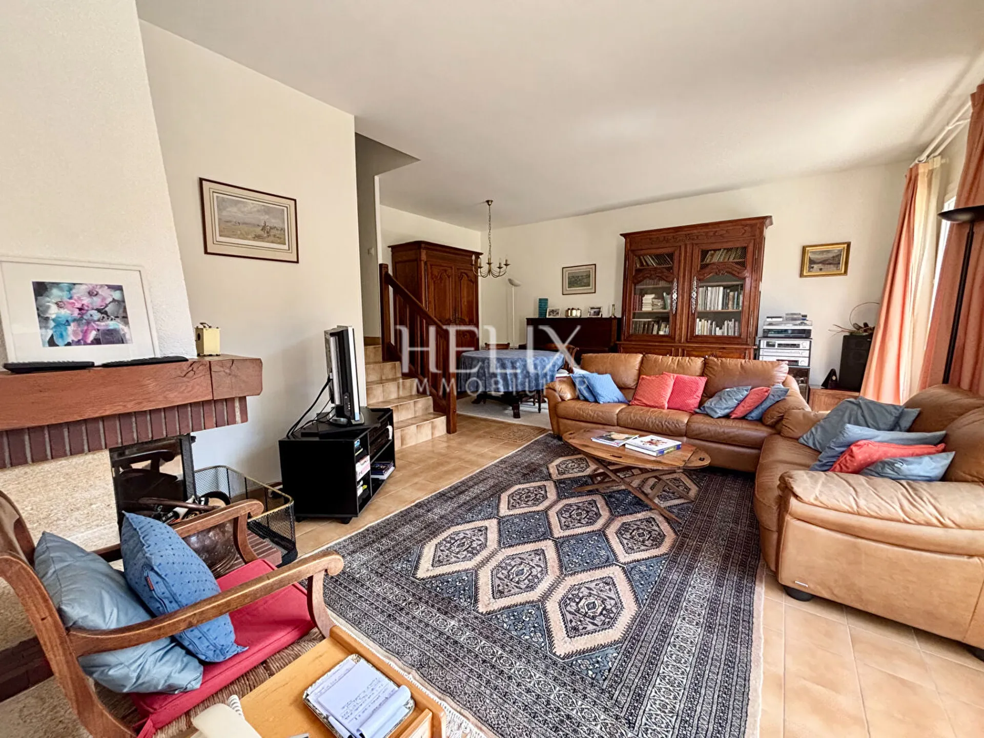 A vendre une jolie maison proche du lycée International, Saint Germain En Laye 7 pièce(s) 130 m2.