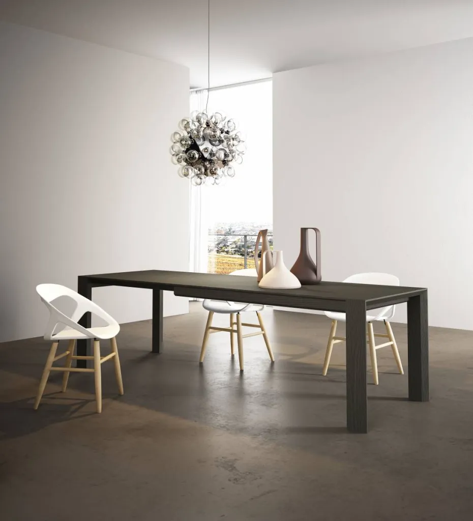 Ensemble tables et chaises design italien à Bandol