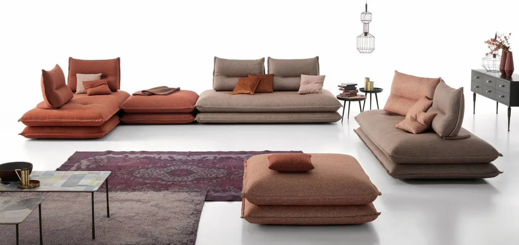 Canapé contemporain personnalisable centre ville de Hyères près de La Valette du Var