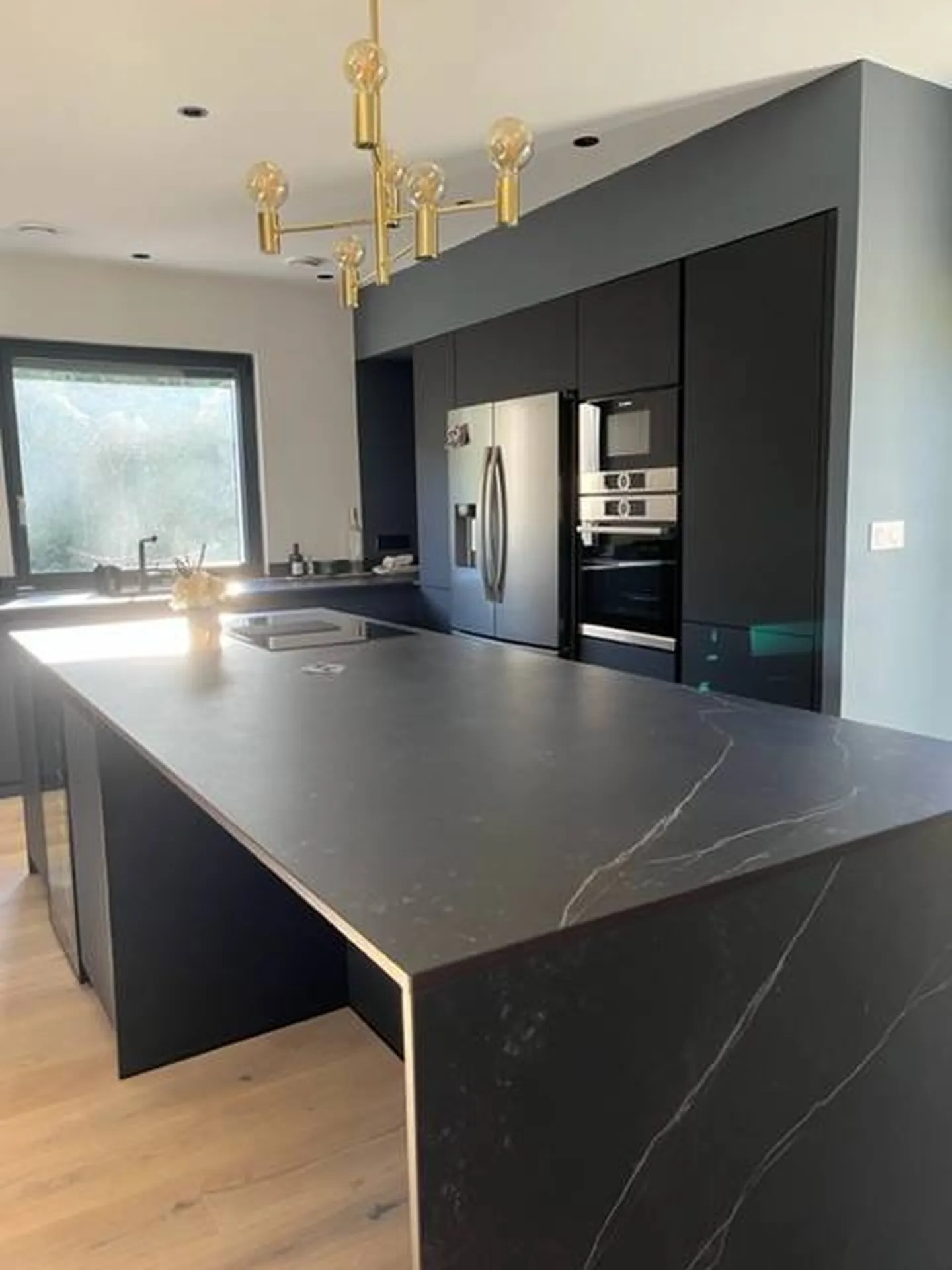 Conception de cuisine sur mesure par un cuisiniste à villefranche sur Saone