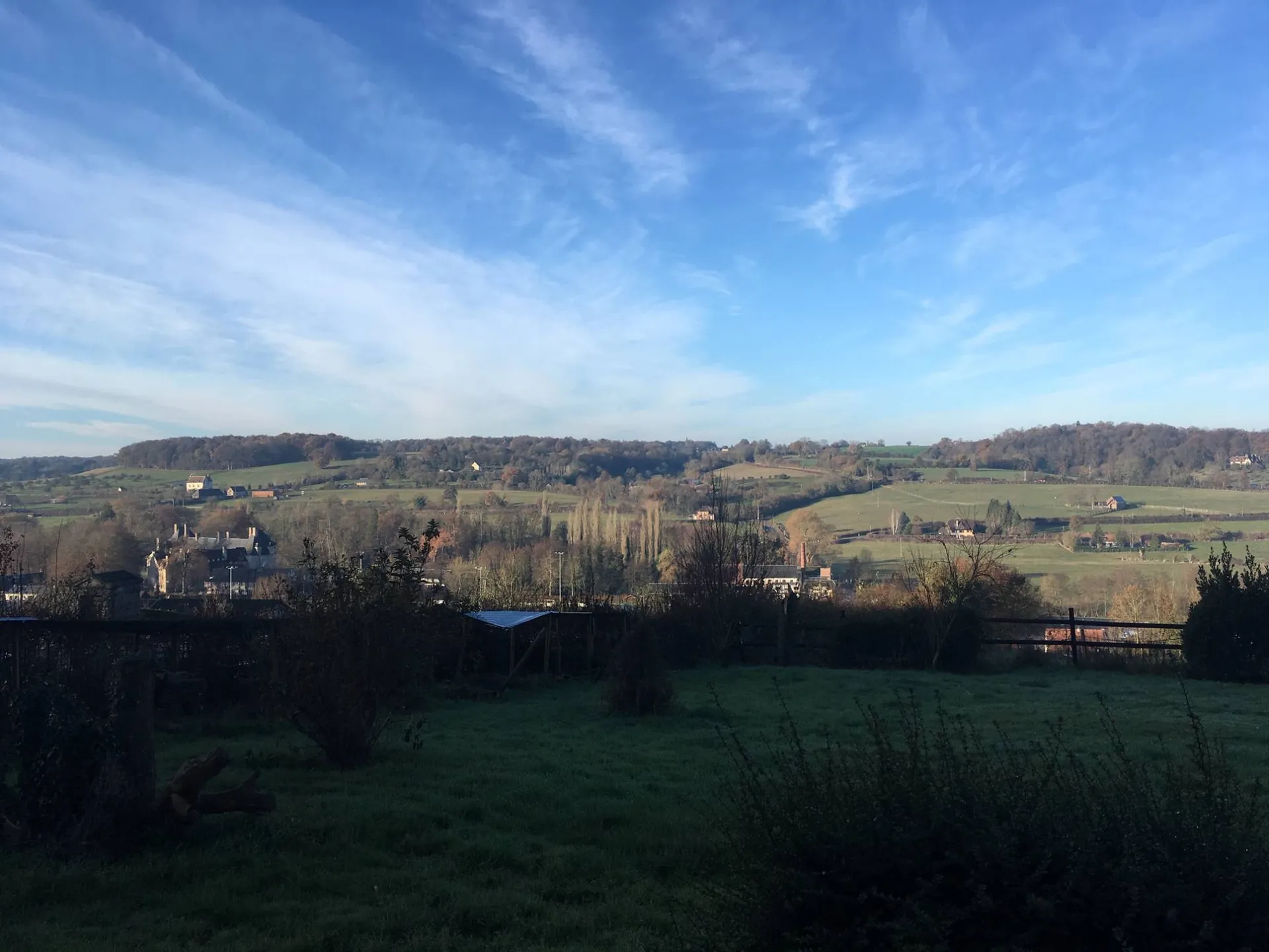 A la vente authentique maison de charme sa grande dépandance de 160 m² et son terrain offrant une sompteuse vue sur la vallée en Normandie 14