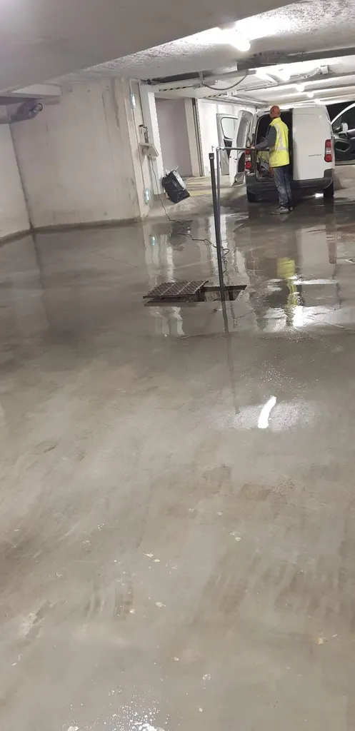 Pompage des eaux d'inondations en sous-sol et parking souterrains à Pertuis