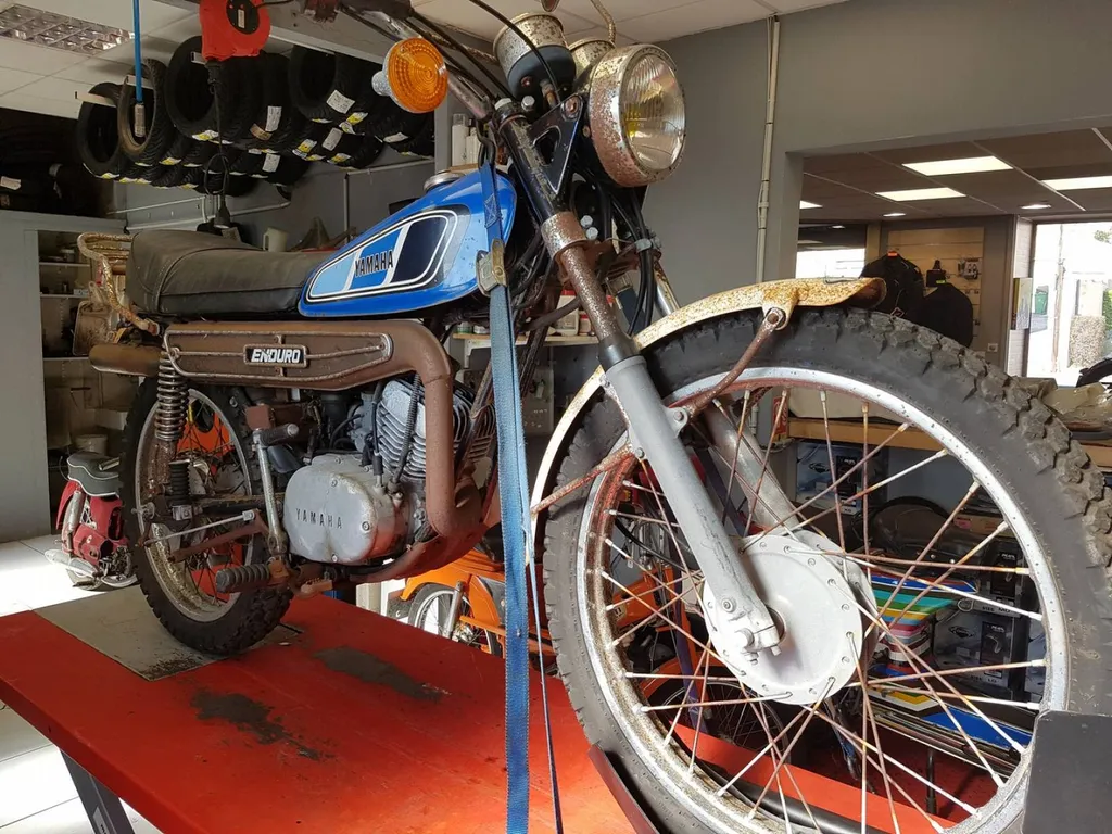 RESTAURATION YAMAHA DTE 125 DE 1977 