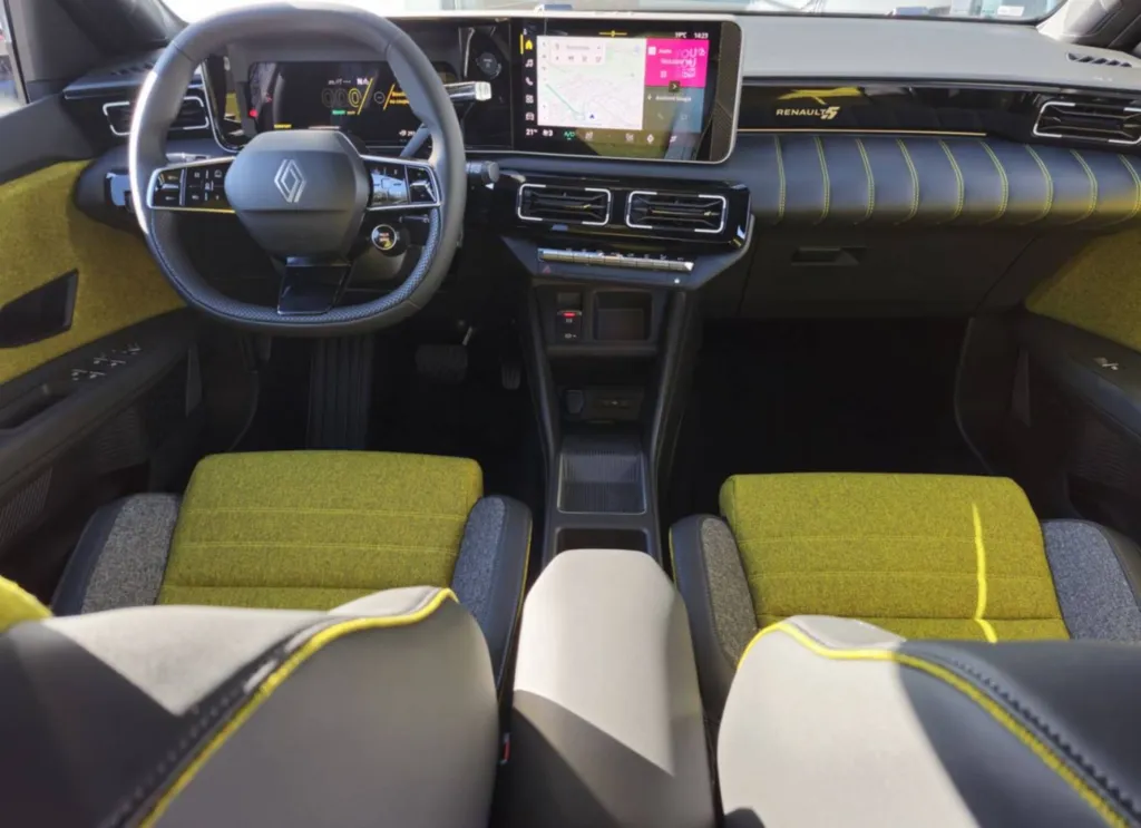 Nouvelle Renault 5 E-Tech Iconic Cinq 150CH Autonomie Confort à Plaisance du Touch, près de Toulouse en Occitanie