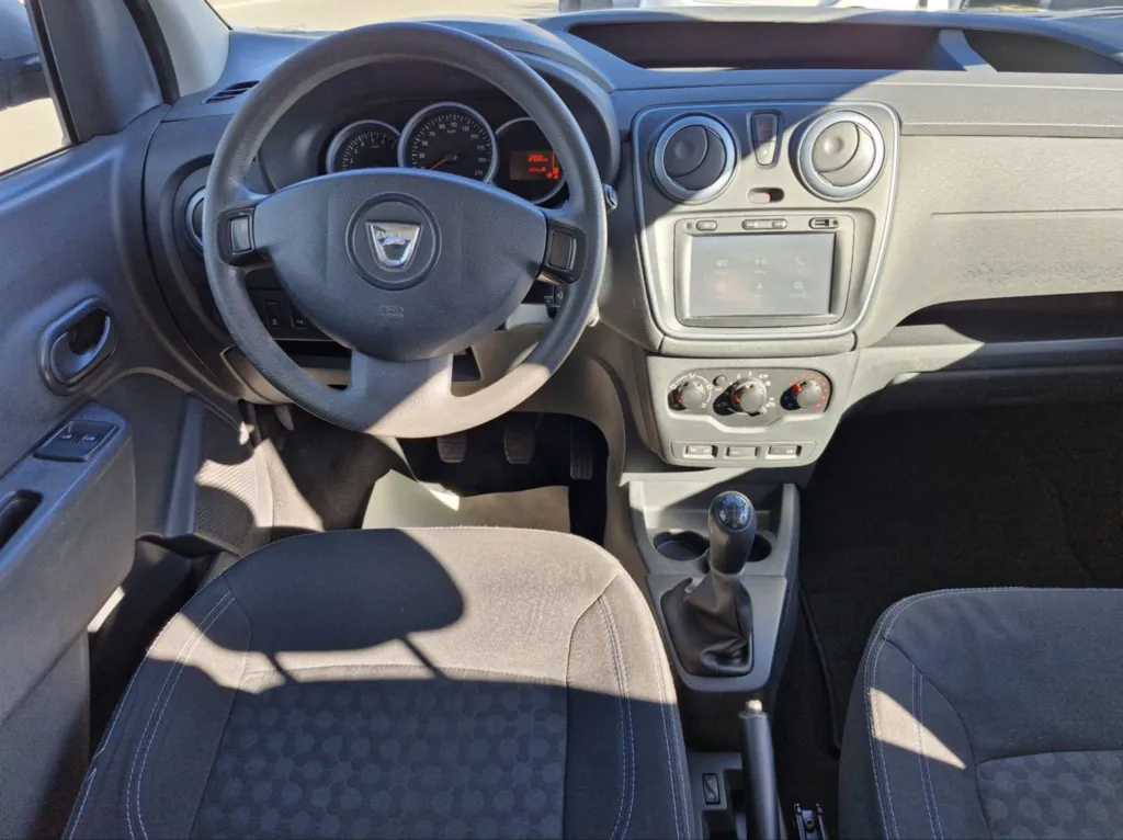 DACIA DOKKER 1.5 DCI 90 CV STEPWAY ATTELAGE OCCASION PRES DE TOULOUSE A PLAISANCE DU TOUCH EN OCCITANIE