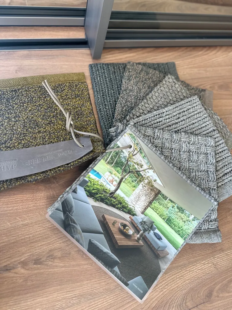 Tapis d'exterieur Atmosphère de chez Jab haut de gamme pour terrasse de villa et hôtel à Megève en Haute Savoie