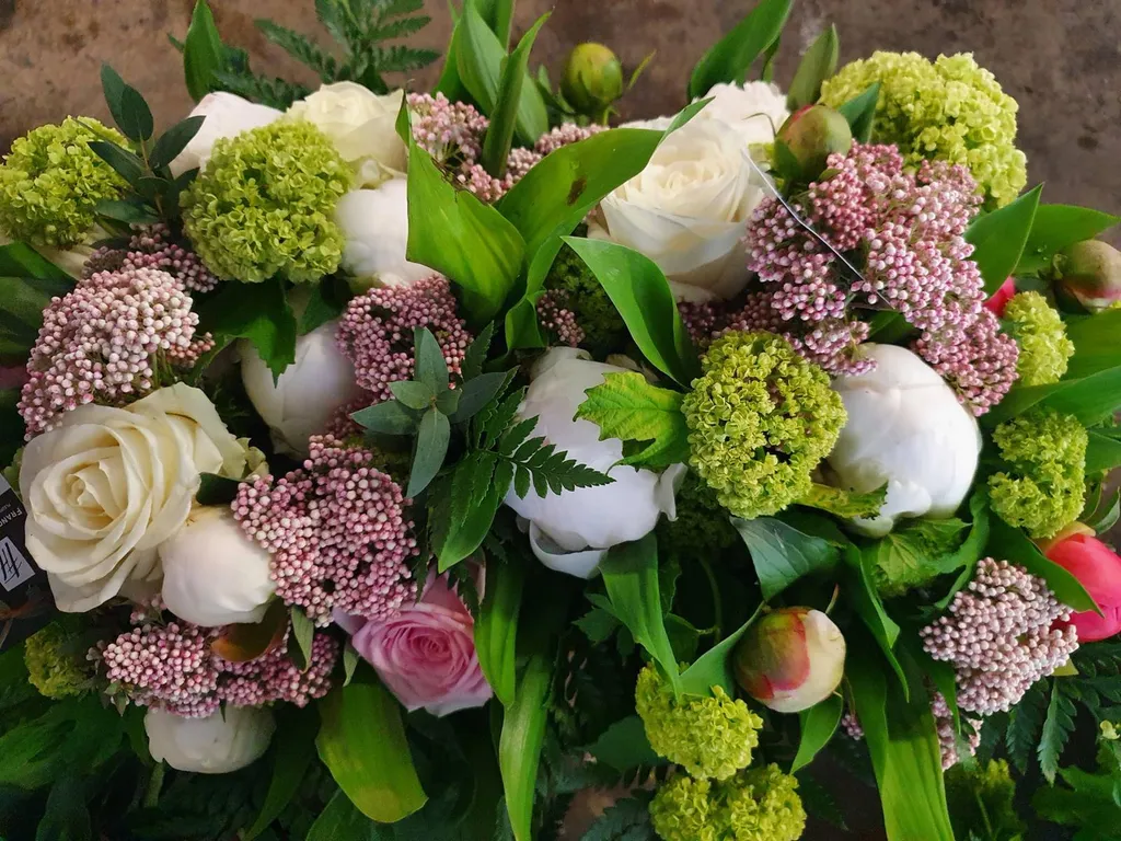 Bouquet de fleurs pivoines lyon