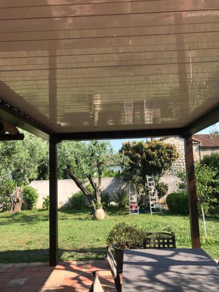 Installation d'une pergola design à Opio