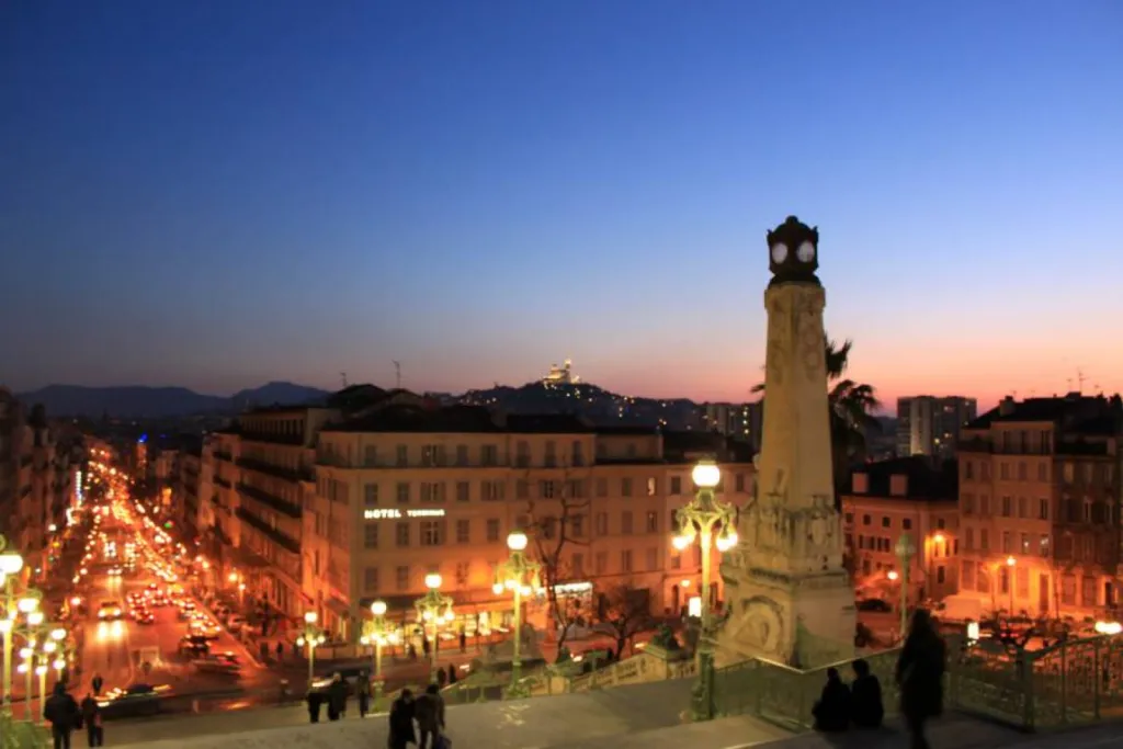 taxi marseille saint charles