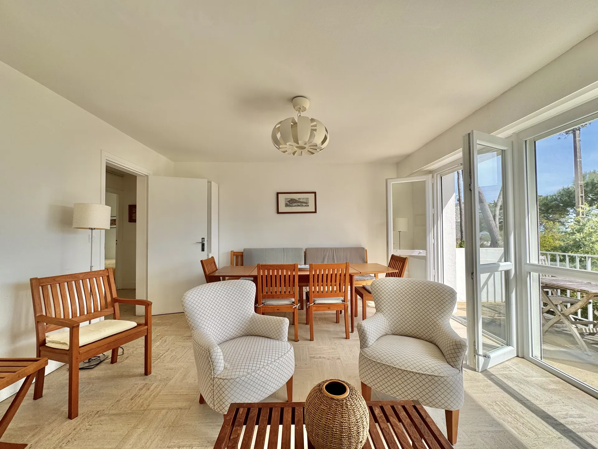 2589 - Appartement T3 avec balcon et vue mer