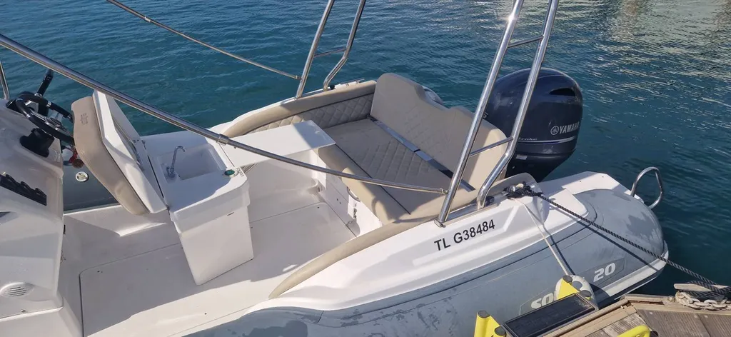 Semi-rigide Salpa en vente d'occasion à Sanary