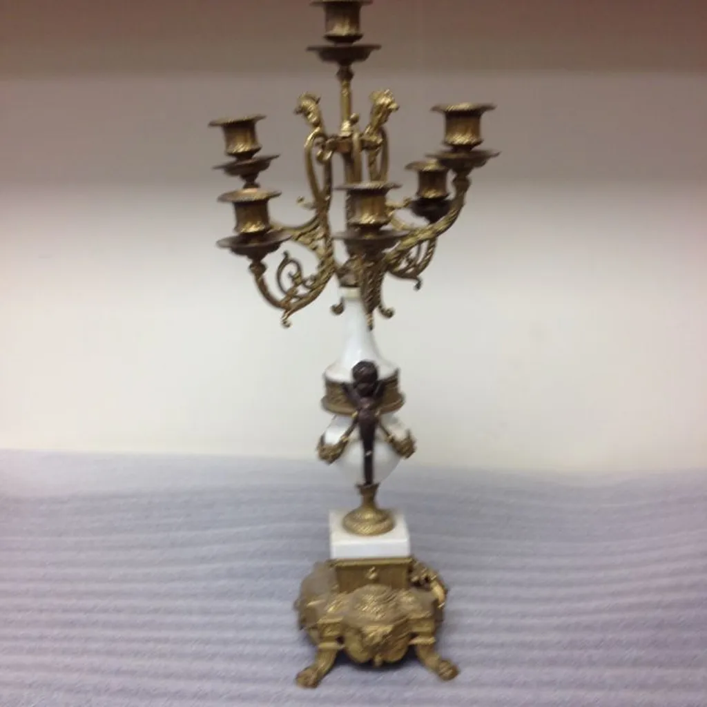 Envoie d'une pendule de Villeurbanne