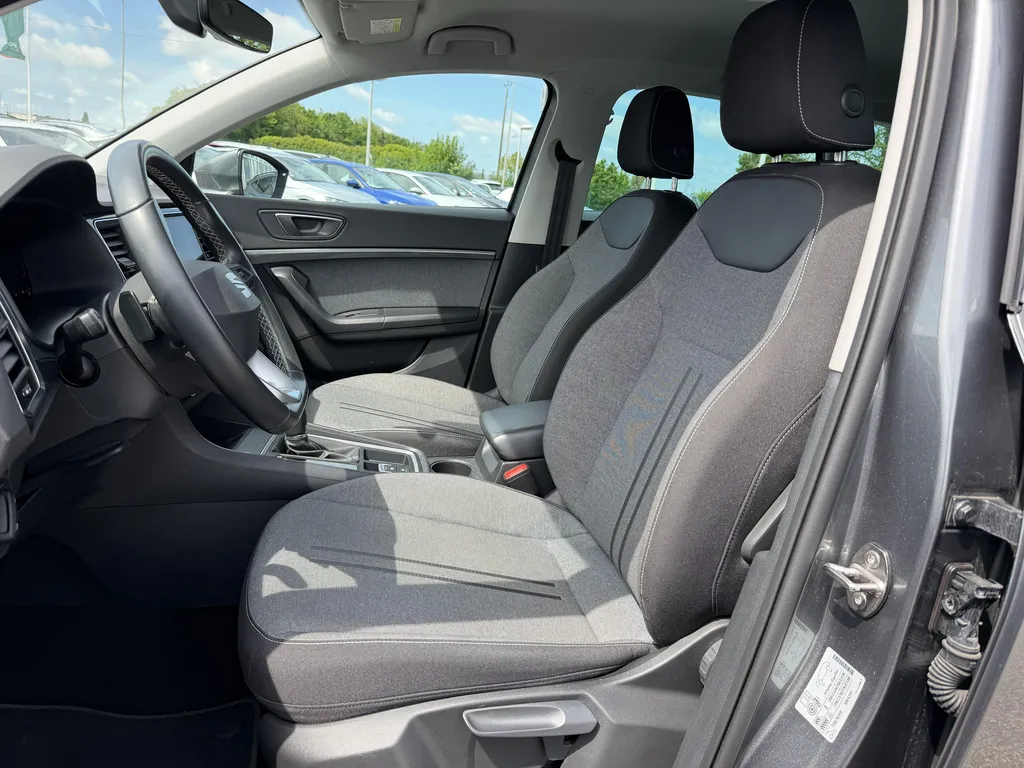Achat voiture occasion à deux pas de Lillebonne : SEAT Ateca 2.0 TDI 150 ch DSG7 Style disponible en Normandie