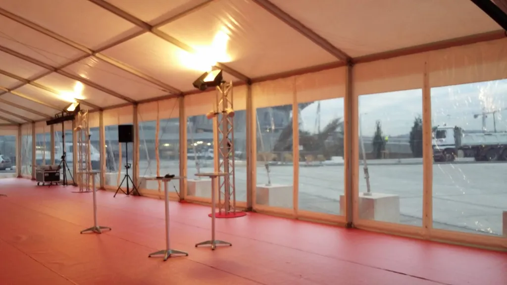 Location Tente et Chapiteau 100% Cristal – Transparence Totale & Design VIP