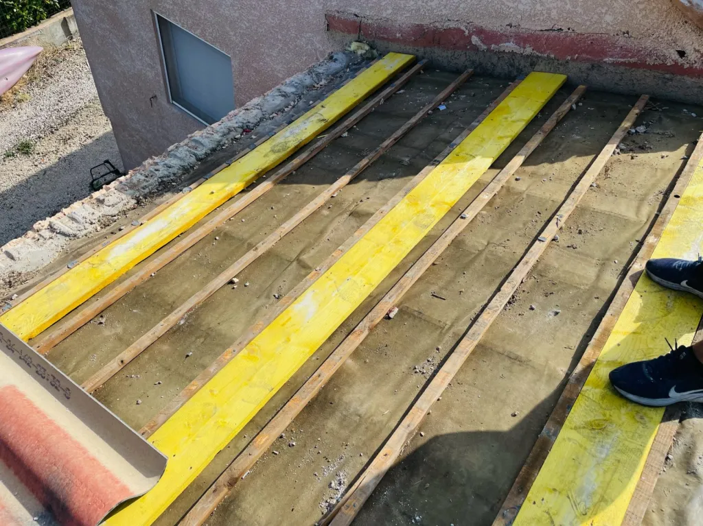 pose de toiture à Luynes 13080