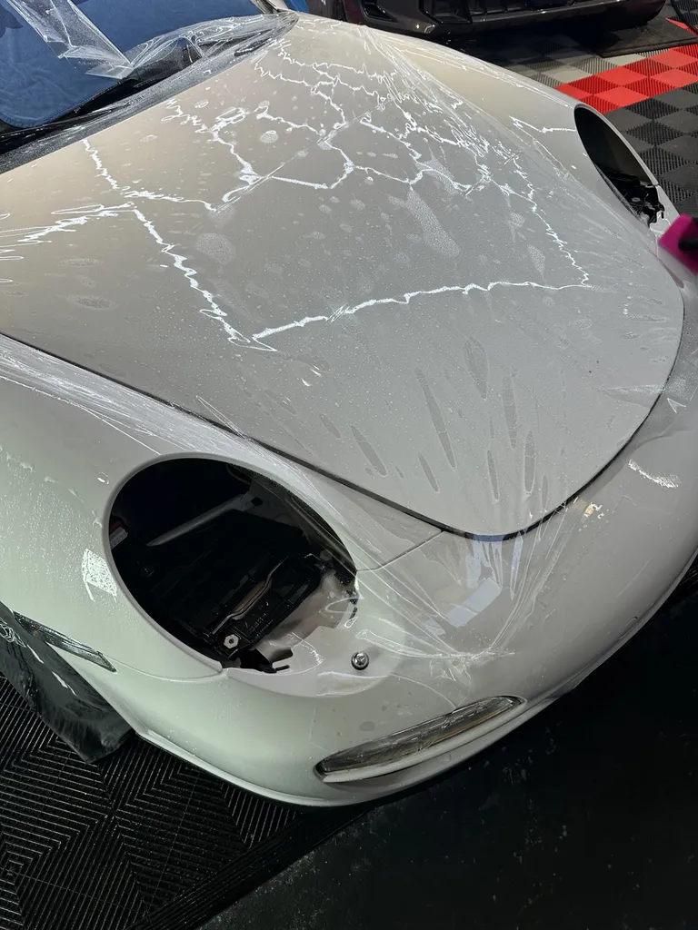 comment protéger sa voiture avec un traitement céramique sur Porsche 911 proche de lyon 