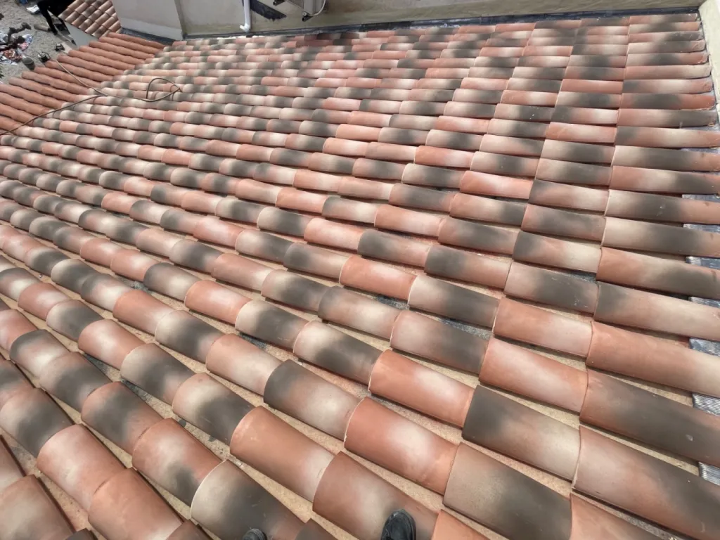 Changement d’une toiture de maison avec isolation sur Sausset les Pins près de Martigues.