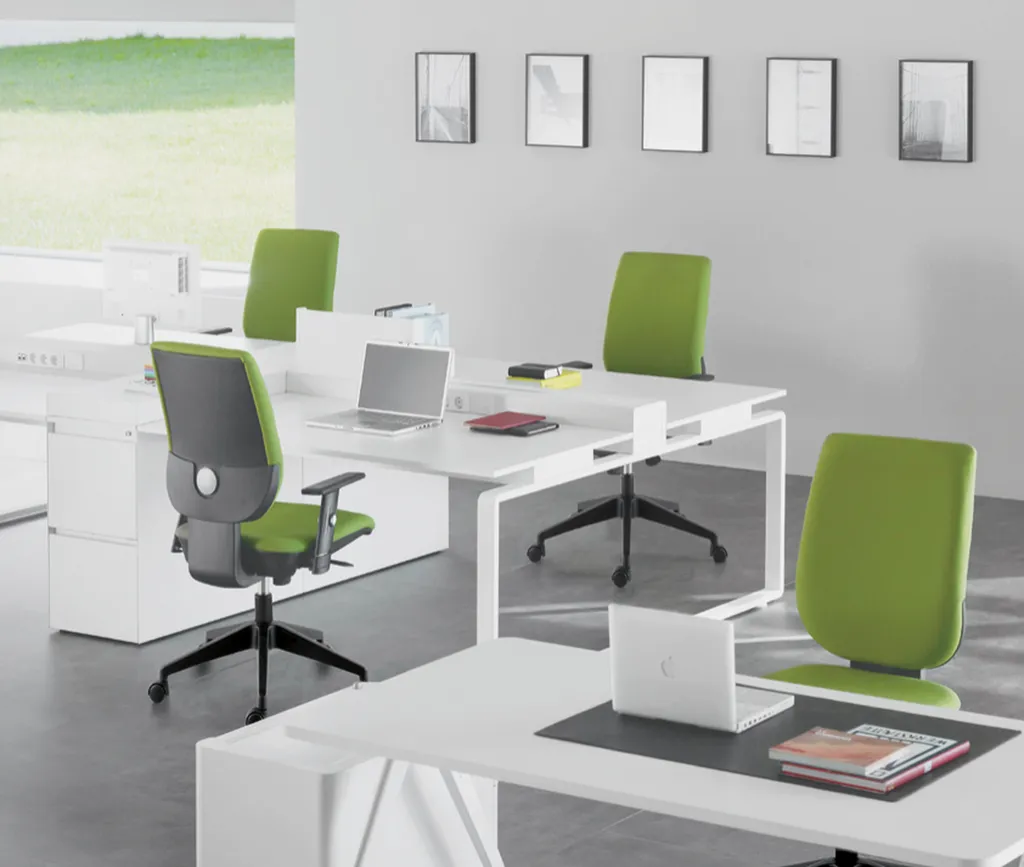 Fauteuil dans Open Space Tertio Sokoa à Nîmes