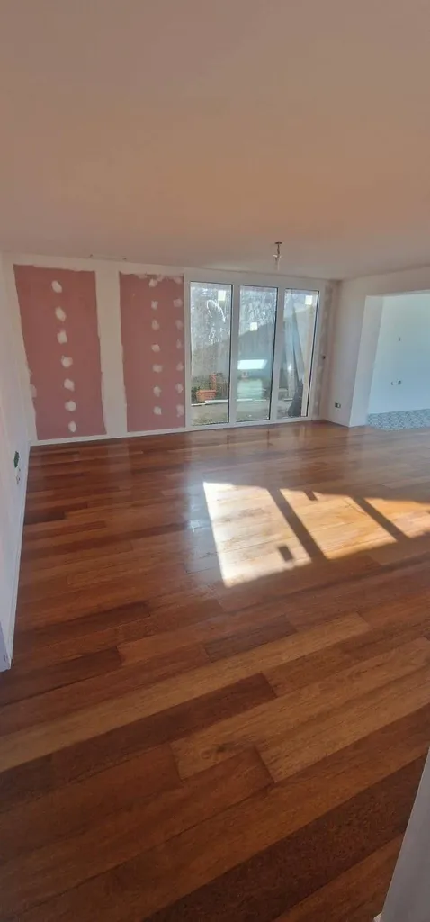 Confection d'un doublage coupe-feu pour poêle à bois ou poêle à granules dans une maison à Blanquefort proche de Bordeaux