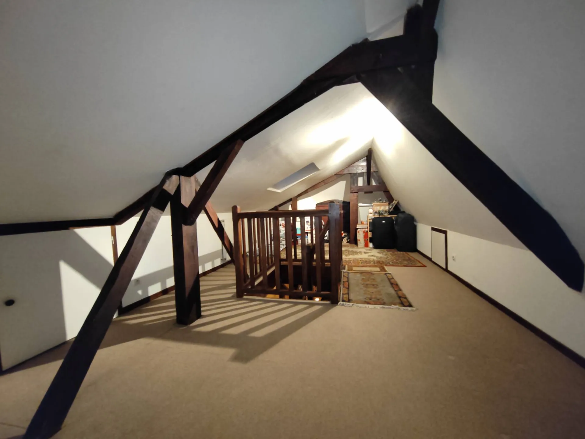 BOURNEVILLE-SAINTE-CROIX  (27500), 5 minutes des commerces.