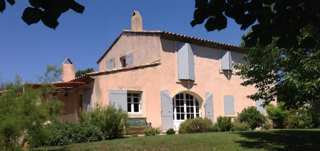 Conception et construction d'un Mas traditionnel à Salon-de-Provence