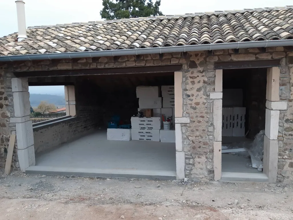 Installation de menuiseries aluminium Kline + volets roulants + porte d'entrée à villefranche 