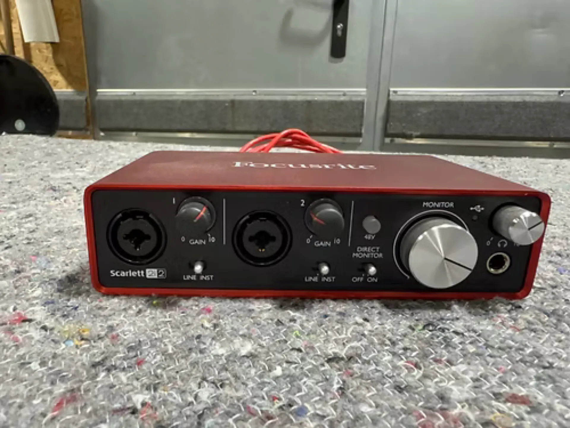 CARTE SON Focusrite SCARLETT 2i2