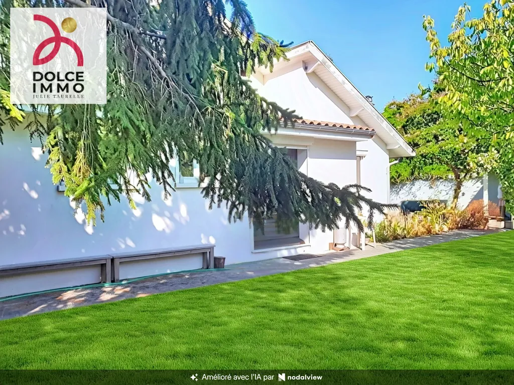 Maison familiale à vendre au Bouscat 33110 avec jardin et terrain de 714 m²