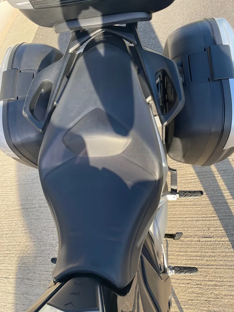 Modification d’une selle de moto proche de Bordeaux