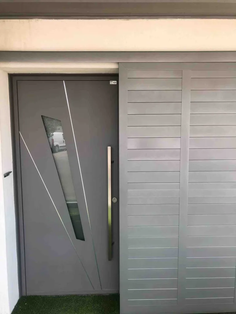  Pose de volets coulissant en aluminium  sur Martigues 