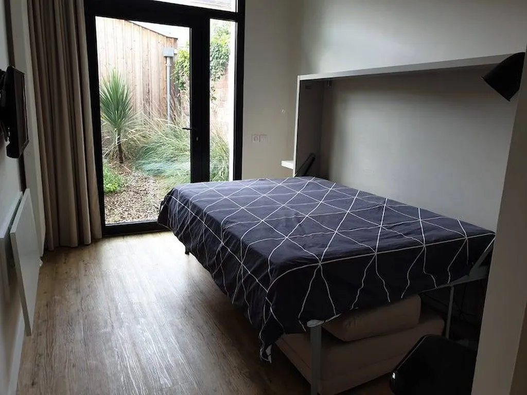 Chambre meublée à louer dans colocation haut de gamme Bordeaux
