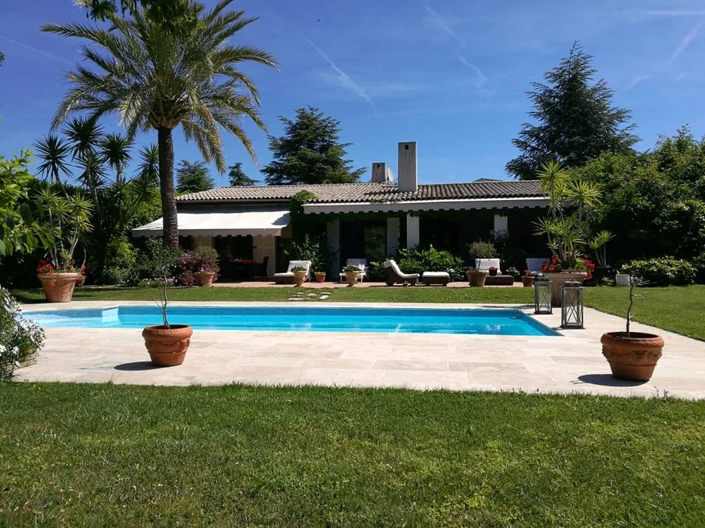 VIAGER OCCUPE villa 4 pièces VILLENEUVE LOUBET Alpes Maritimes 06