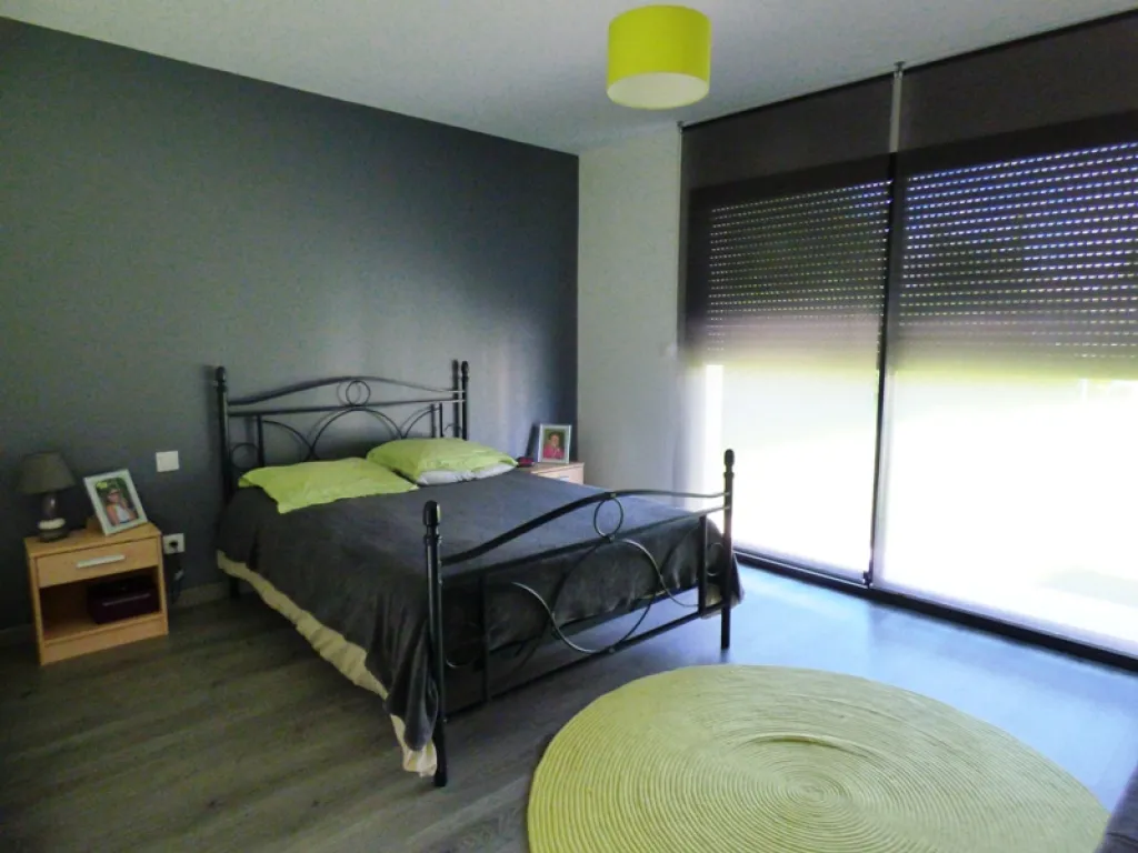 Vends pavillon de plain pieds sans étage avec 4 chambres proche Saint Cyr la Campagne 27370