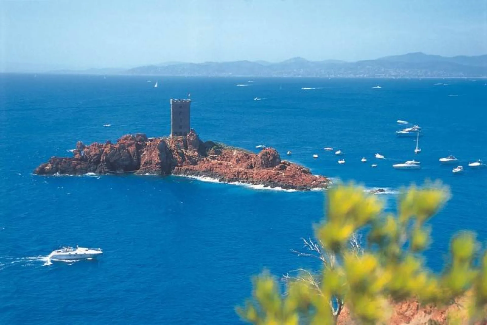 Taxi Aix en Provence Gare TGV pour Côte d'Azur, Fréjus, Antibes Juan les Pins, St Raphaël