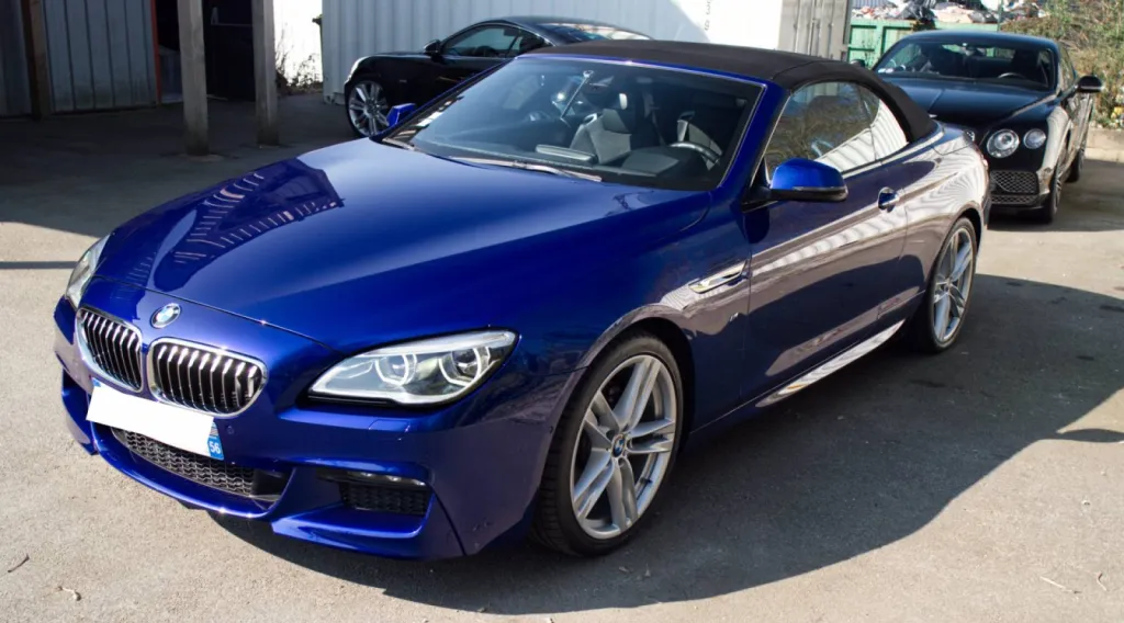 BMW Série 6 cabriolet pour un traitement céramique longue durée à saint avé près de vannes dans le Morbihan